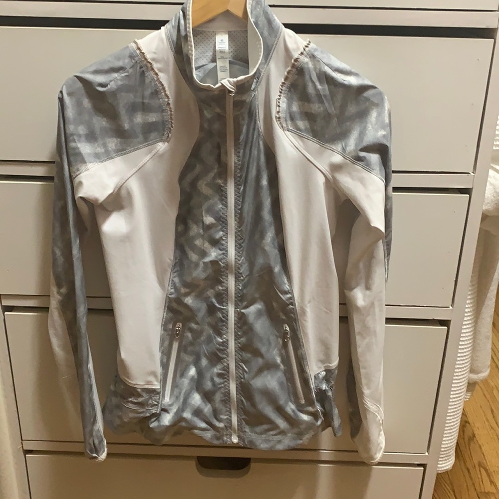 Lululemon rain jacket